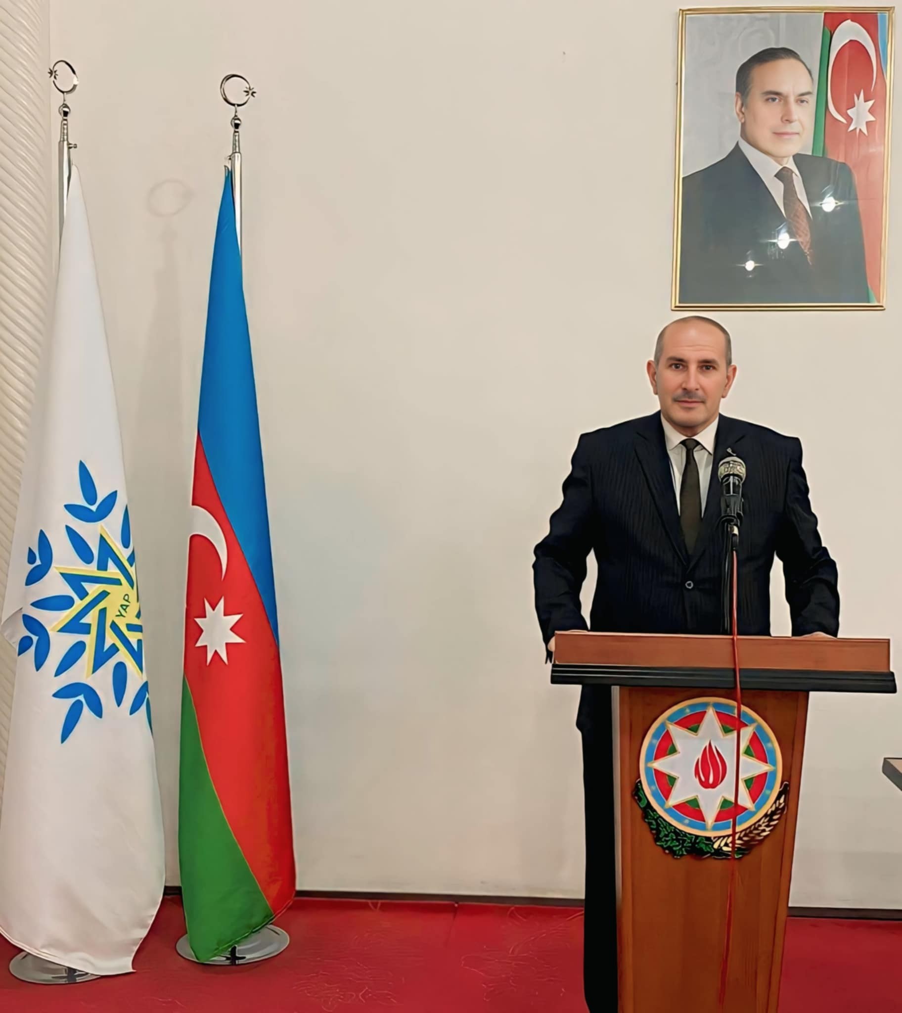 Azərbaycan müstəqil siyasi xəttini qoruyaraq, milli maraqlarını qətiyyətlə müdafiə edir